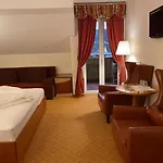 Kaiser Franz Josef Hotel