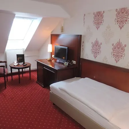 Kaiser Franz Josef 4*