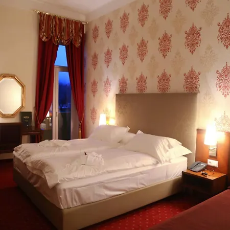 Kaiser Franz Josef Hotel Millstatt
