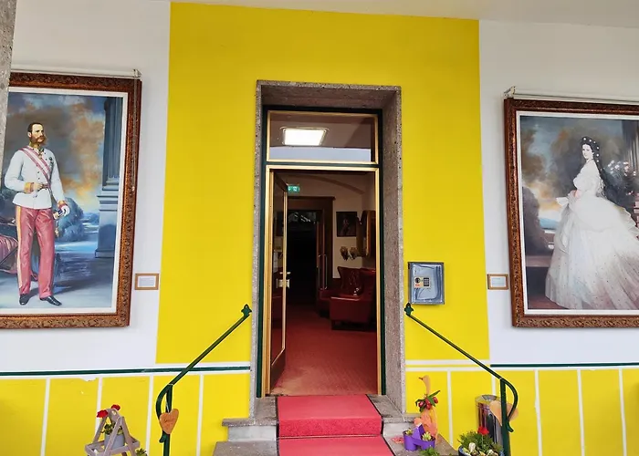 Kaiser Franz Josef Hotel 4*